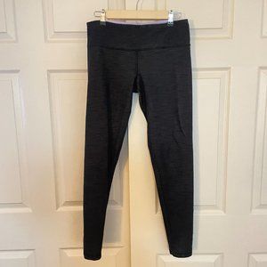 Lululemon Size 10 Heathered Dark Gray/ Black Leggings with Lavendar Lining